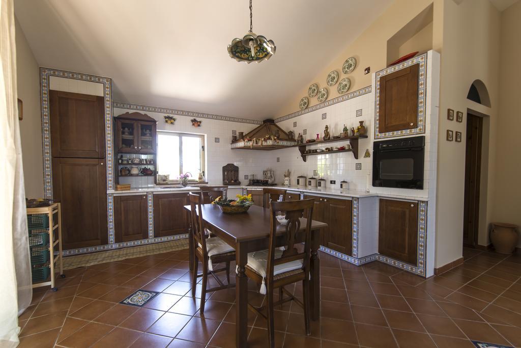 Country Sicily Home ファヴァーラ エクステリア 写真